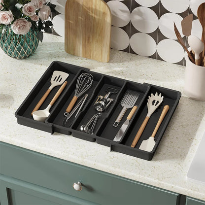 Silverware cutlery organizer drawer